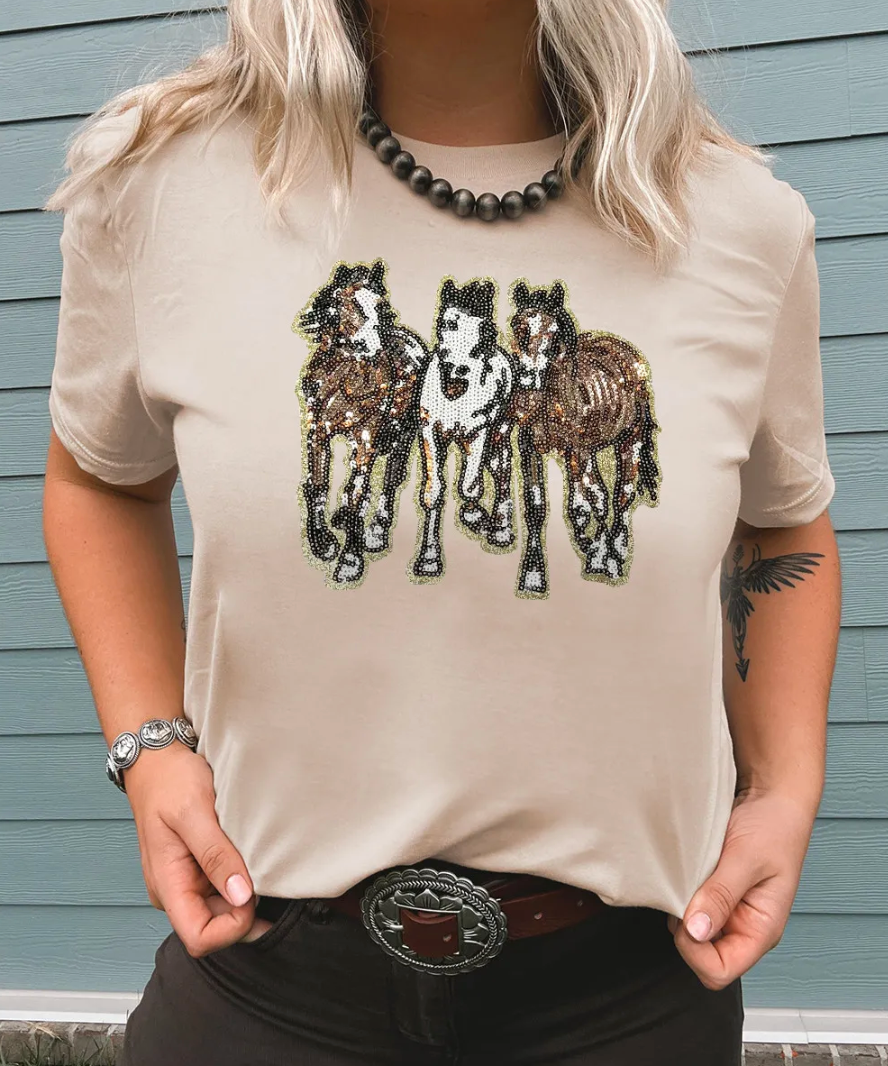SEQUIN HORSE PATCHED TEE New RTS