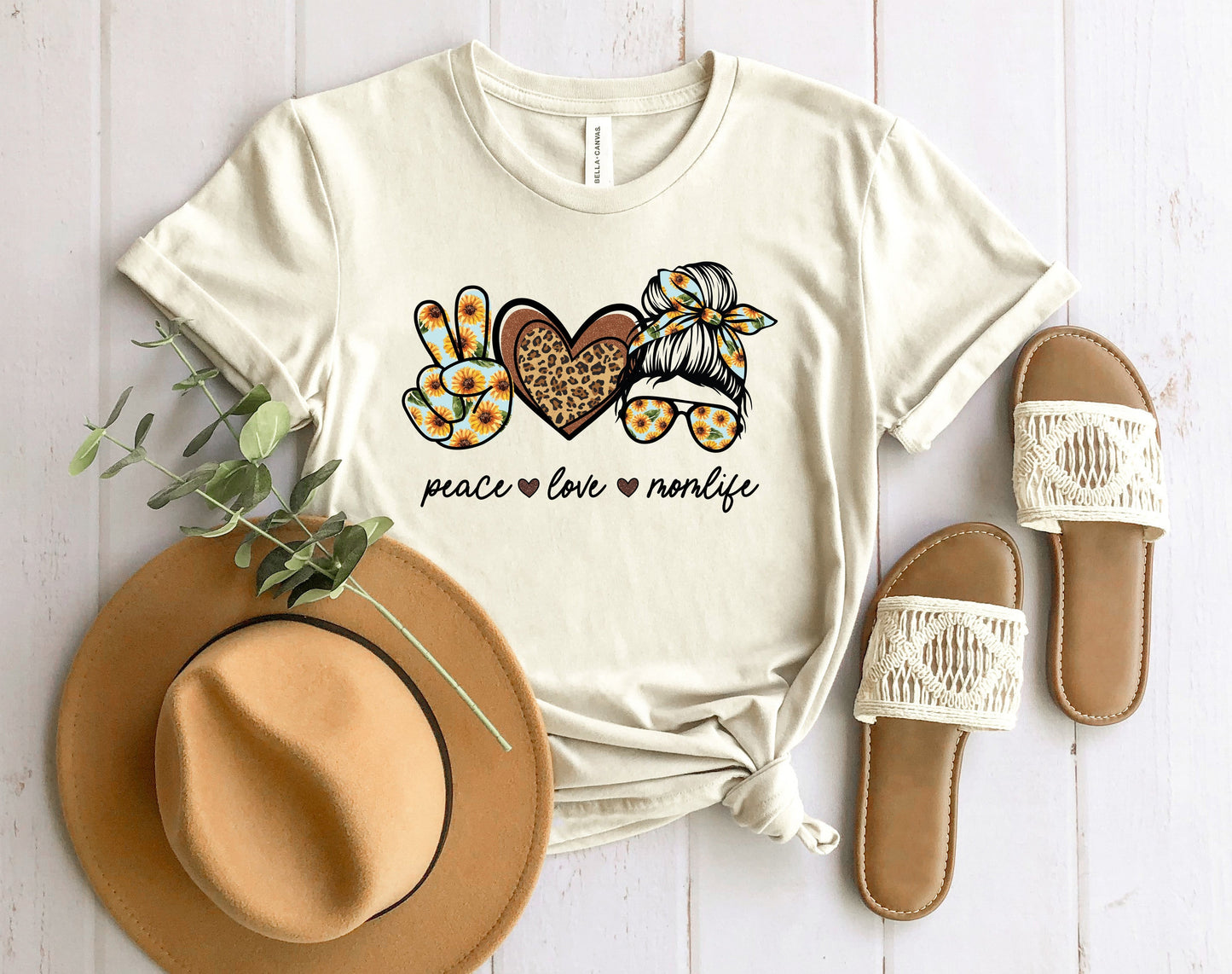 Wholesale Peace Love momlife Graphic Tee - Heather Grey