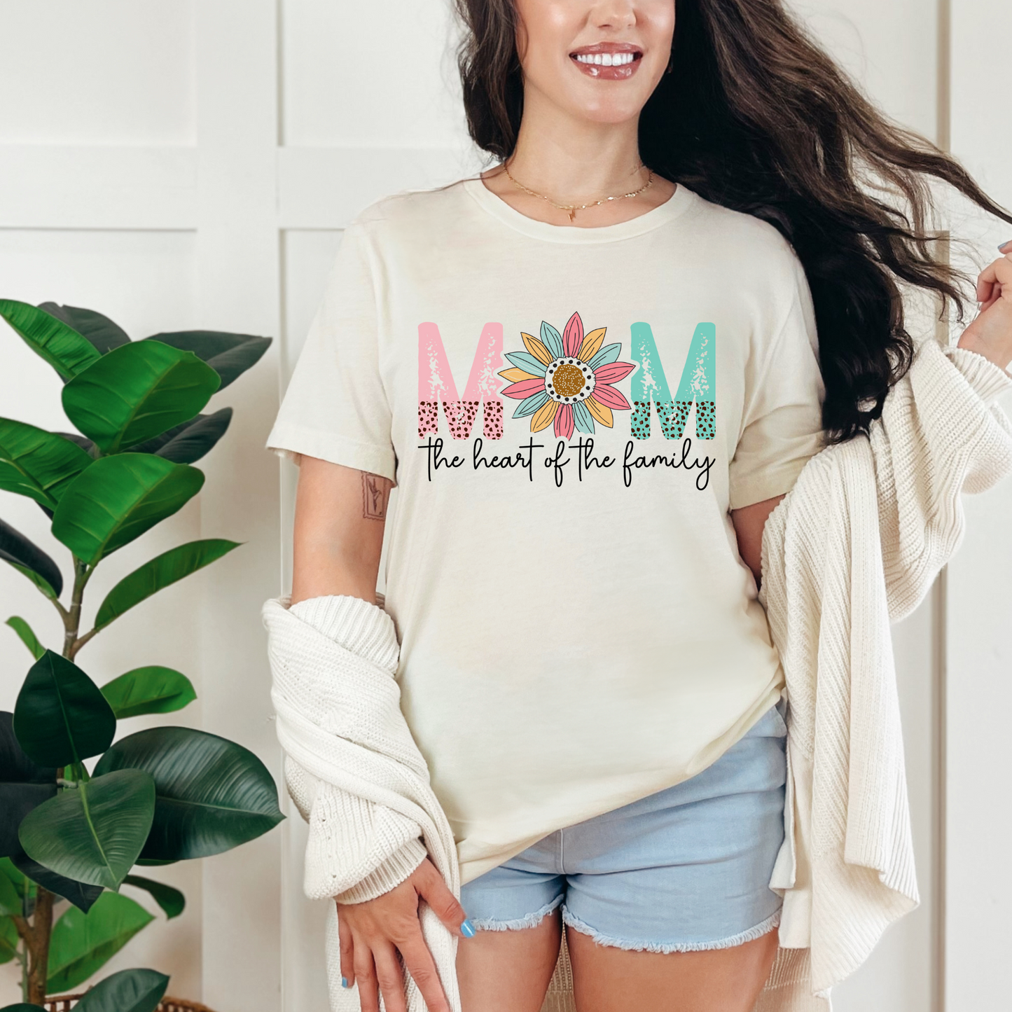 Sunflower Mom Graphic Tee