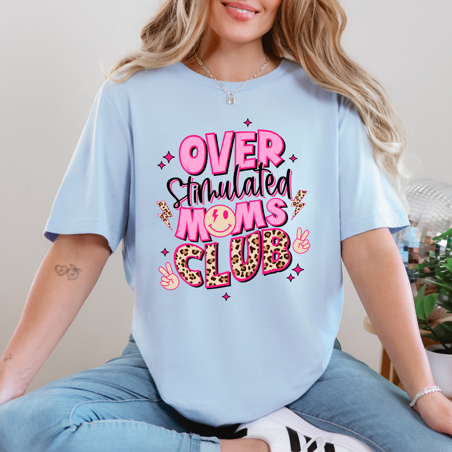Wholesale Leopard Moms Club Graphic Tee - Baby Blue Tee