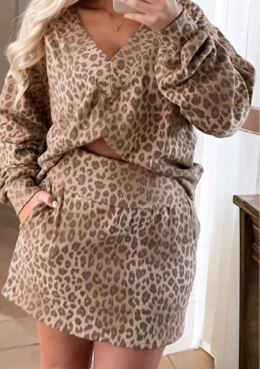 Leopard Print V Neck Pullover Skort Set RTS