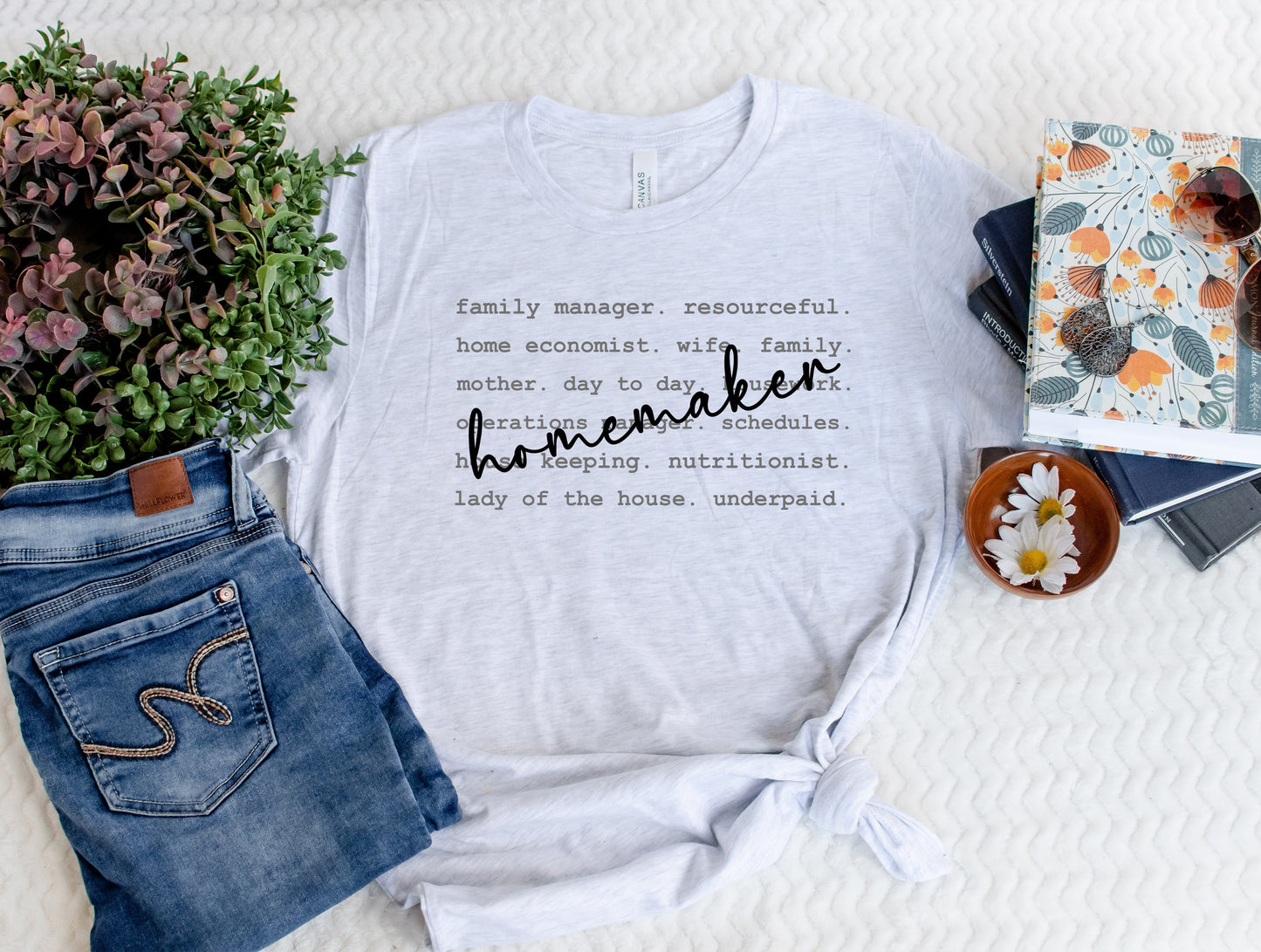 Homemaker Graphic Tee