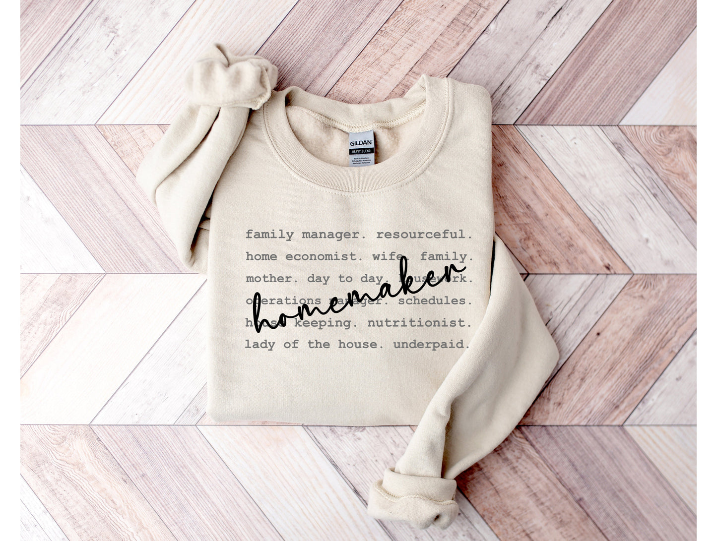 Homemaker Graphic Tee